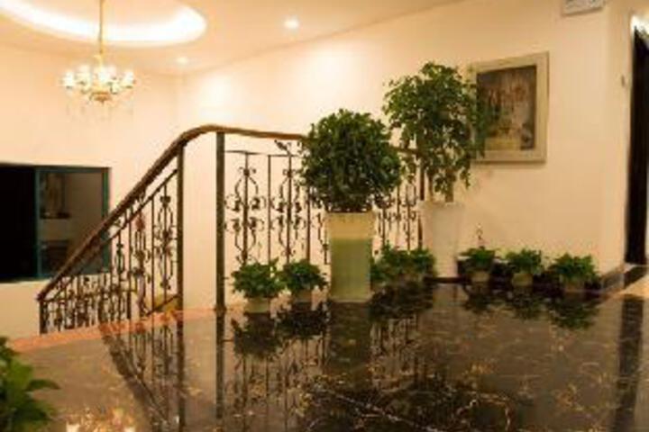 211 E-sports Hotel (Jinshan City Beach)