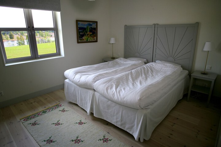 Room 5 of 54