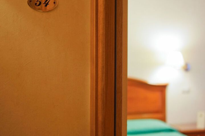 Room 97 of 201