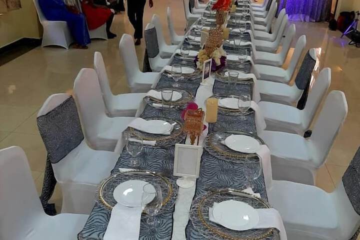 Ballroom/Hall 17 of 31