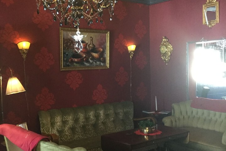 Hotel Interior 4 of 38