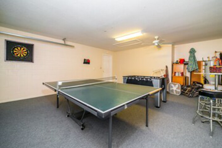Room 6 of 35