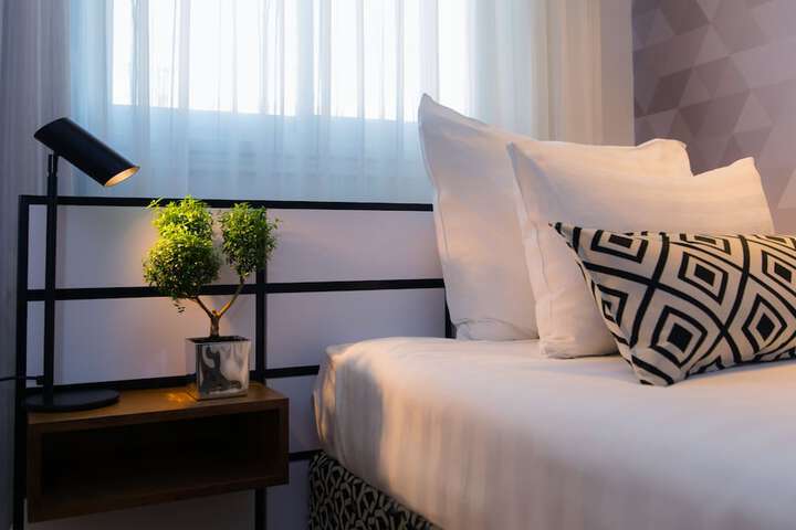 Room 40 of 71