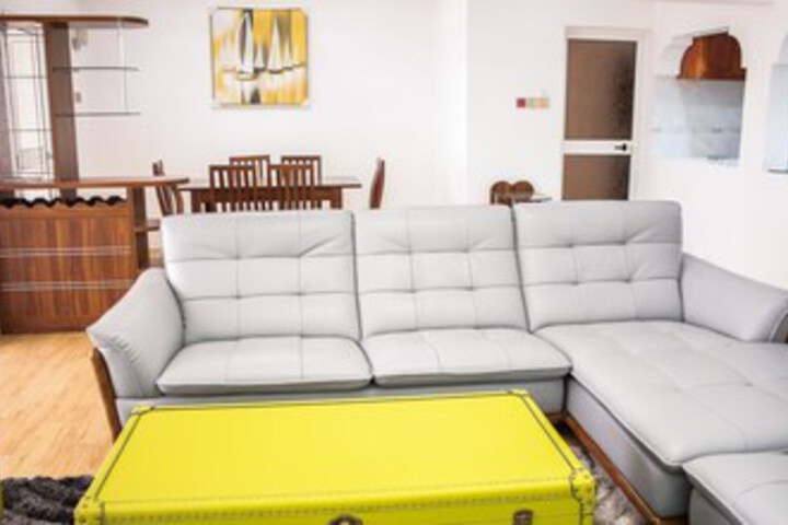Room 15 of 27
