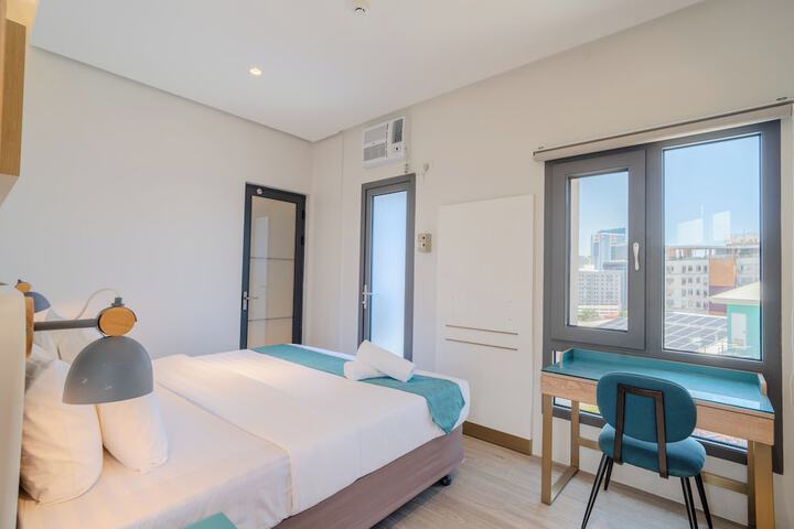 Room 16 of 70