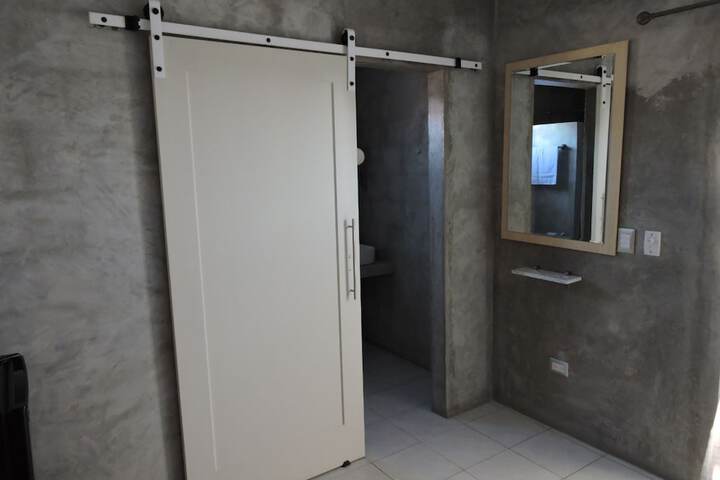 Room 57 of 94