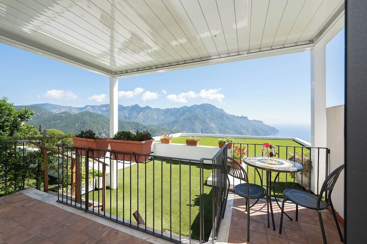 Terrace/Patio 41 of 70