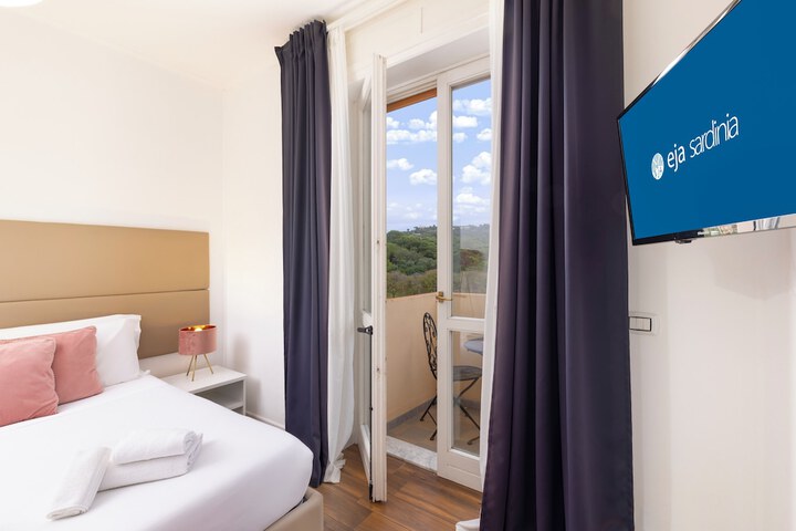 Room 43 of 91