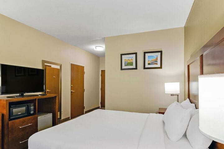 Room 16 of 55