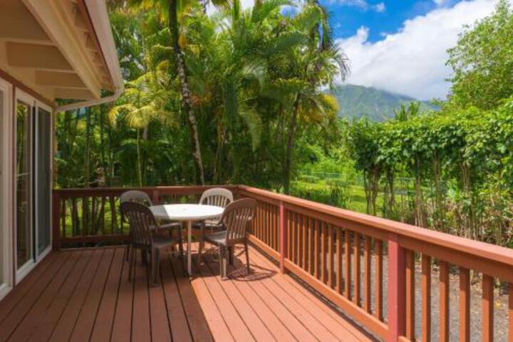 Coconut Cottage in Hanalei, HI