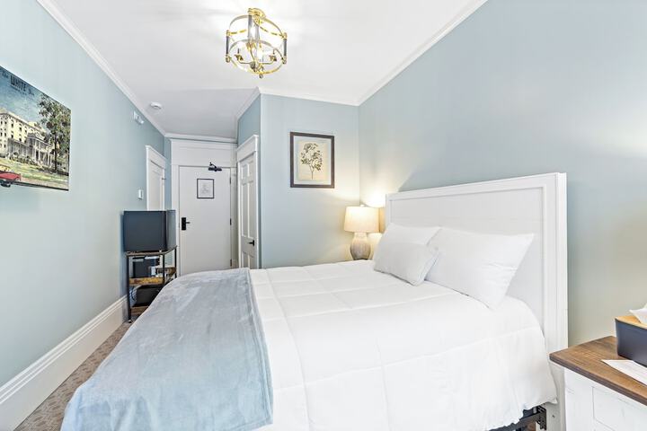 1 Double Bed (4 of 6)