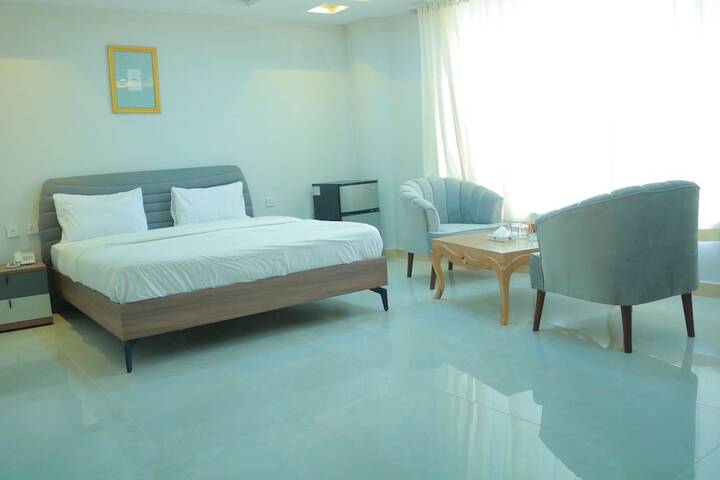 Room 3 of 18