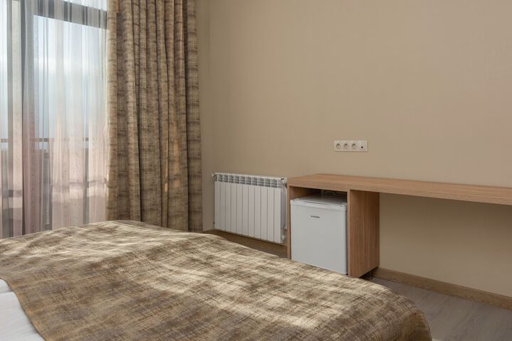 Room 4 of 35
