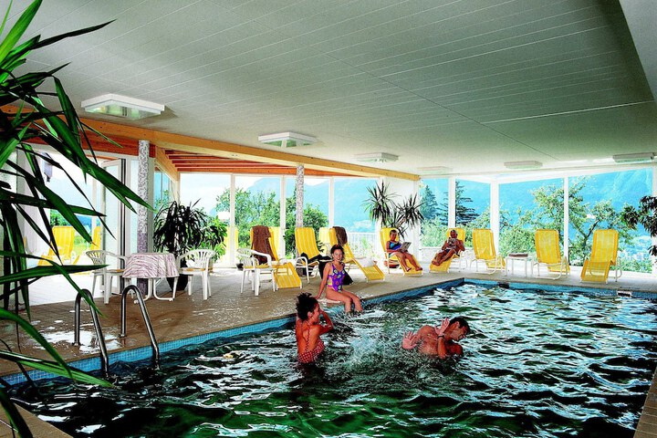 Pool 15 of 37