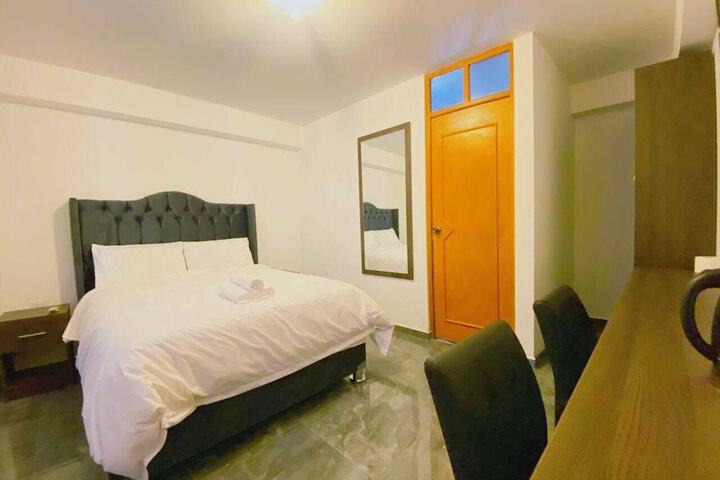 Room 9 of 15