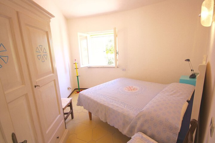 Room 3 of 26