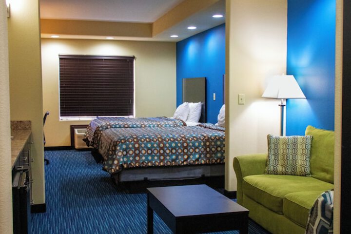 Room 15 of 39
