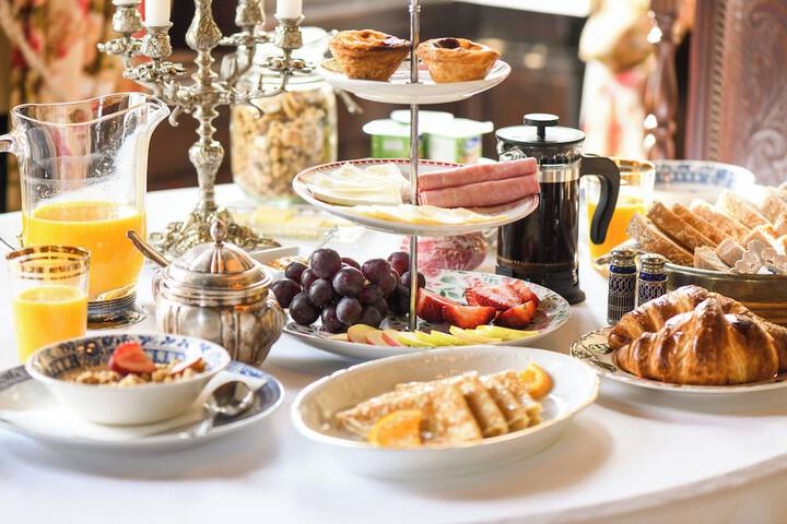 Breakfast/Coffee Service 20 of 23