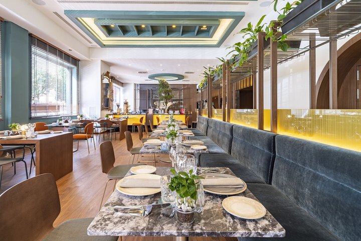 Dining 94 of 137