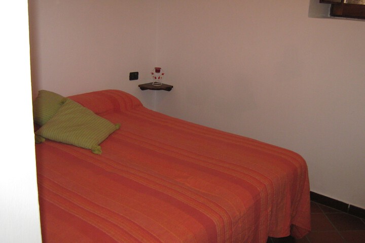 Room 71 of 126
