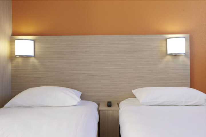 Room 8 of 45