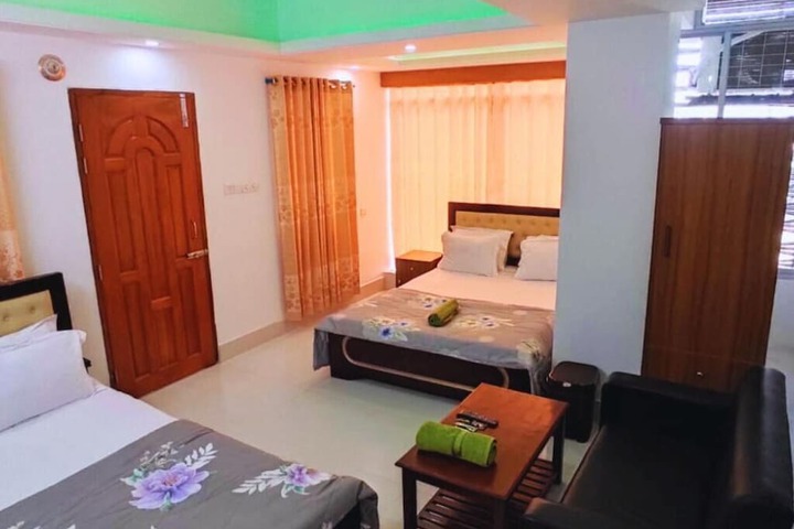 Room 5 of 24