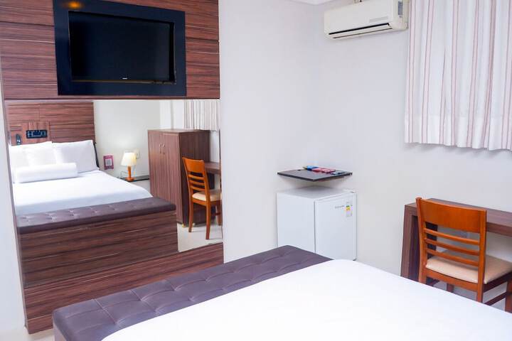 Room 43 of 80
