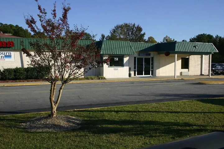 Exterior of ASHBURN INN OF GOLDROCK