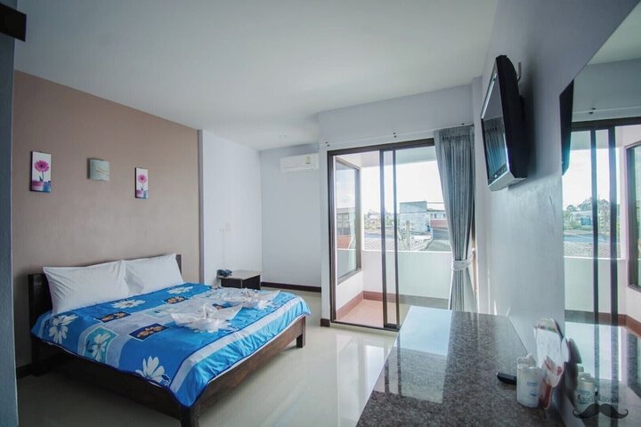 Room 5 of 31