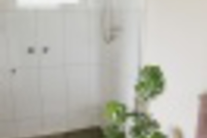 Room 184 of 252