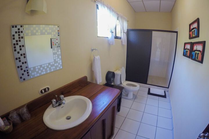 Room 16 of 111