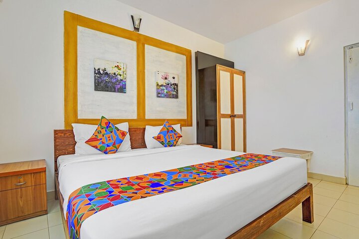 Room 16 of 25