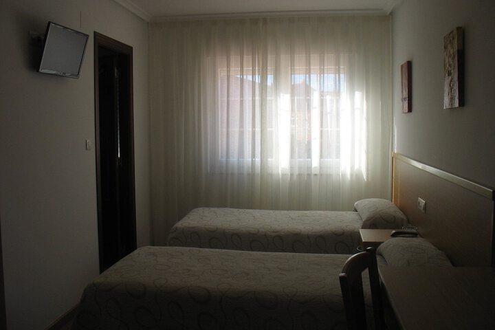 Room 11 of 62