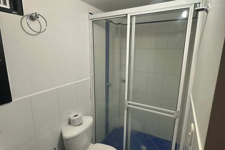 Room 8 of 41