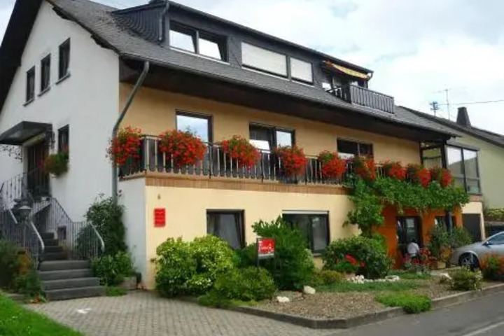 FERIENHAUS STUELB