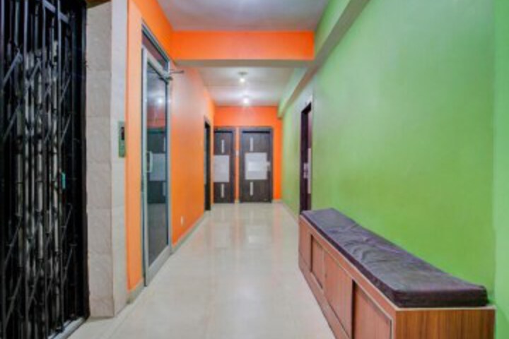 OYO Flagship 28018 Hotel Allena