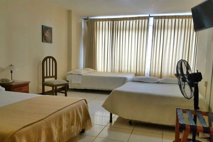 Room 16 of 17