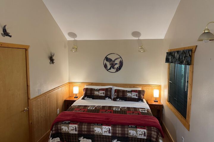 Room 5 of 63