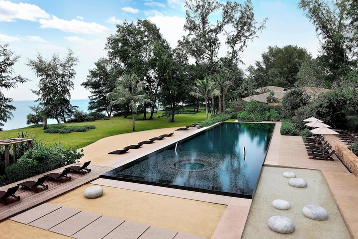Pool 43 of 183