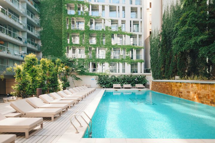 Pool Hotel