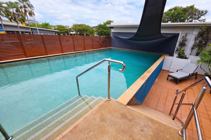 Pools & Facilities