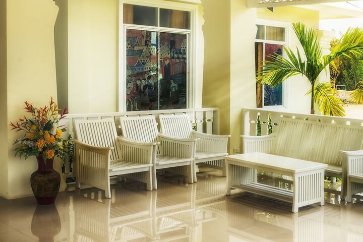 Hotel Interior 4 of 38