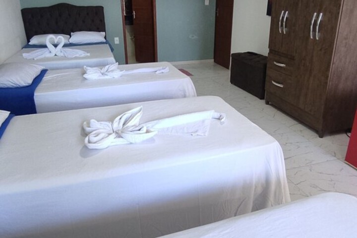 Room 14 of 34