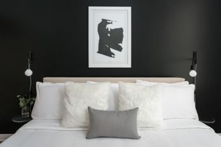 Room 5 of 22