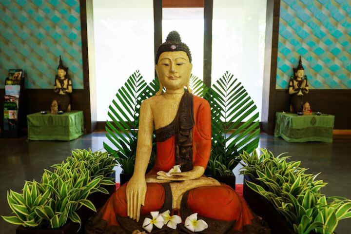 Lobby Entry