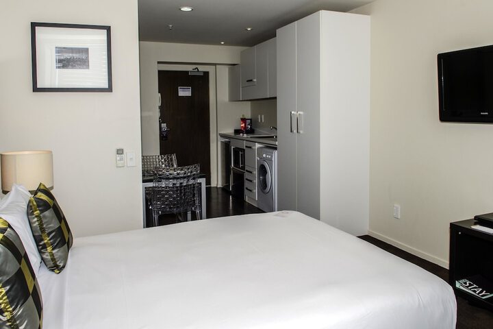 Room 4 of 67