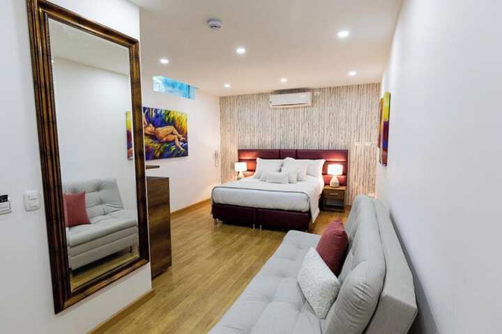 Room 21 of 67