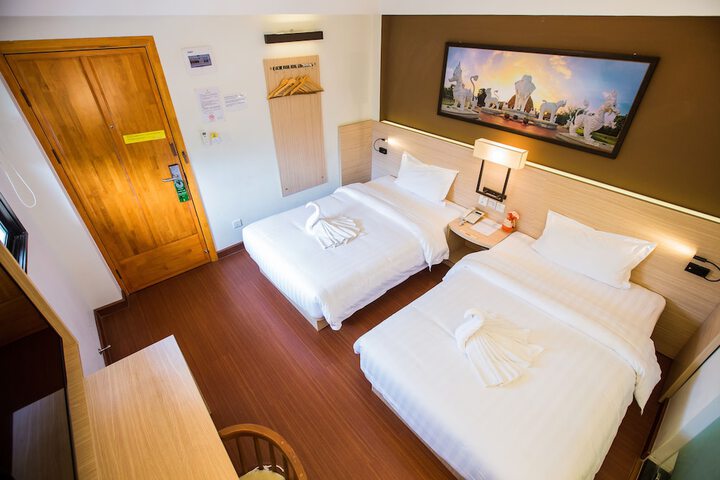 Room 19 of 57