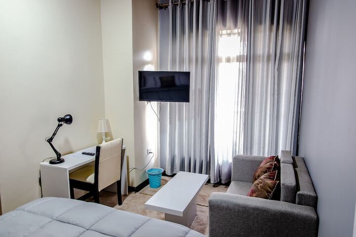 Room 40 of 98
