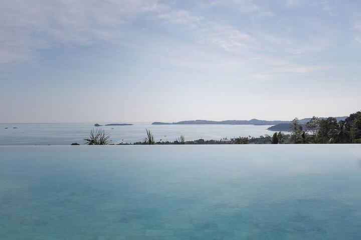 Pools & Facilities